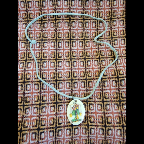 Celluloid Geisha (Maiko) Necklace - Picture 2 of 5